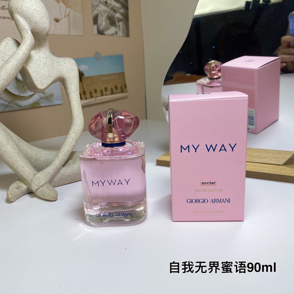 عطر MayWay